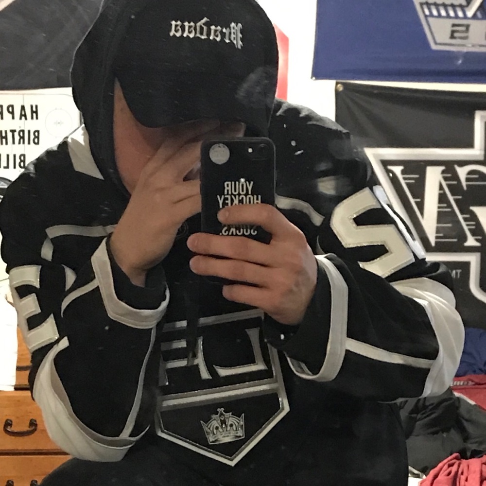 I buy and sell Hockey items.